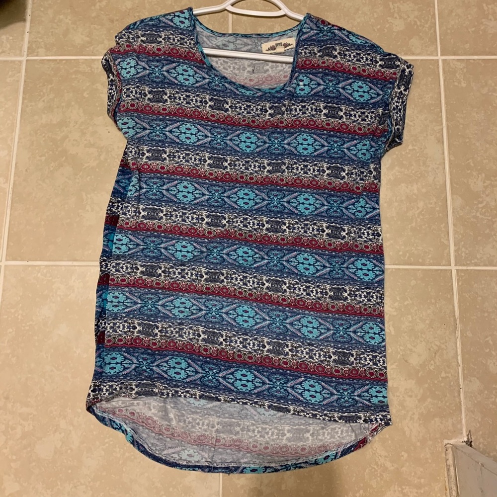 T-shirt with zipper